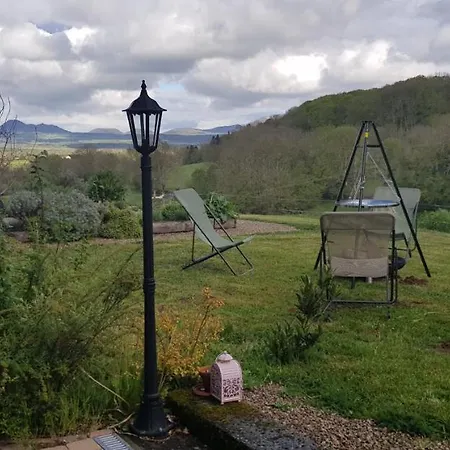 Gite Le Pre Du Roc بيت للعطل