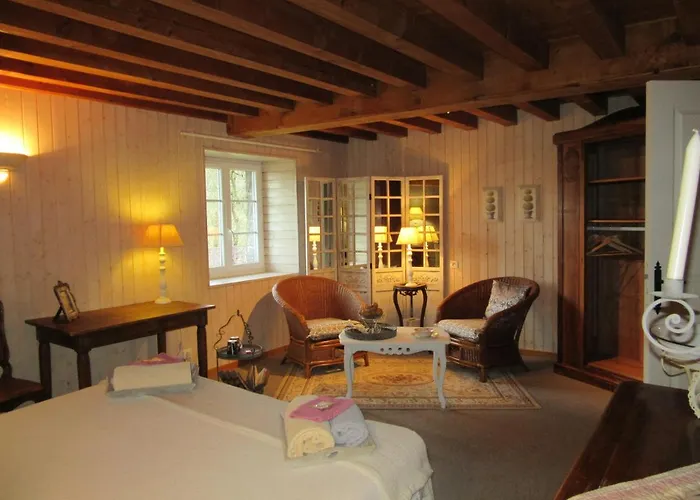 Gite Le Pre Du Roc Ferienhaus Bromont-Lamothe